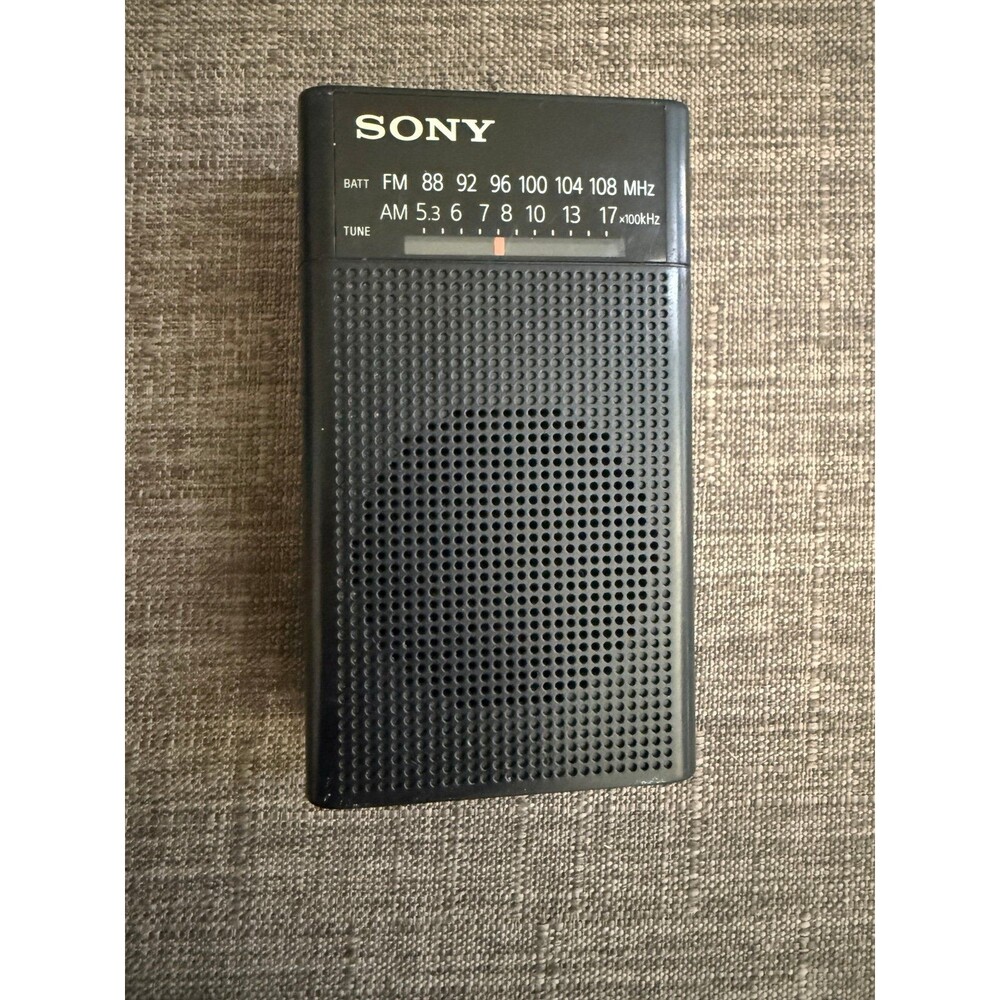 Vintage Sony ICF-P26 Portable Pocket
FM/AM Radio *Tested*